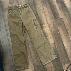 H&M High Rise Baggy Cargo Pants